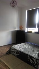 vanzare apartament cu 3 camere, decomandat, in zona Campus, orasul Constanta