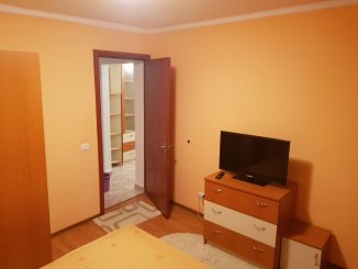 vanzare apartament cu 3 camere, decomandat, in zona Faleza Nord, orasul Constanta