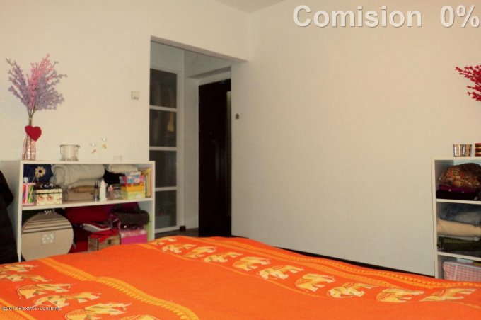 vanzare apartament cu 3 camere, decomandat, in zona Ultracentral, orasul Constanta