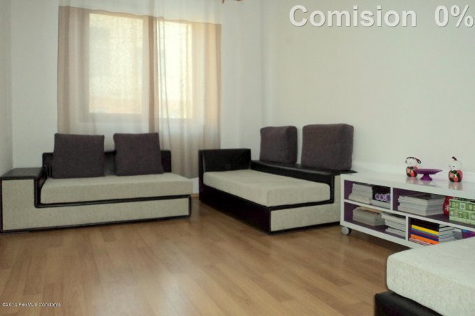 Apartament cu 3 camere de vanzare, confort Lux, zona Ultracentral,  Constanta