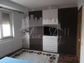vanzare apartament cu 3 camere, decomandat, in zona Elvila, orasul Constanta
