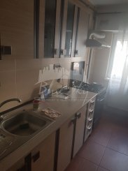 vanzare apartament cu 3 camere, decomandat, in zona Faleza Nord, orasul Constanta