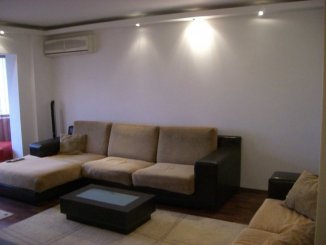 Apartament cu 3 camere de vanzare, confort Lux, zona Casa de Cultura,  Constanta