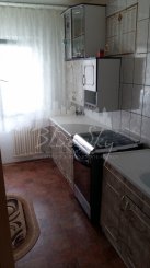 agentie imobiliara vand apartament decomandat, in zona Poarta 6, orasul Constanta