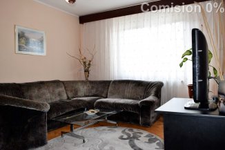 Apartament cu 4 camere de vanzare, confort 1, zona Tomis 4,  Constanta