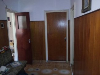 vanzare apartament cu 4 camere, decomandat, in zona Tomis Nord, orasul Constanta
