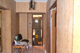vanzare apartament cu 4 camere, decomandat, in zona Dorally, orasul Constanta