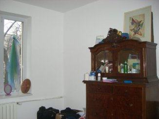 inchiriere apartament cu 4 camere, decomandata, in zona ICIL, orasul Constanta