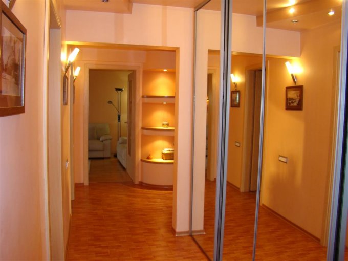  Constanta, zona Campus, apartament cu 4 camere de inchiriat