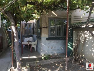 Constanta, zona Tabacarie, casa cu 4 camere de vanzare de la agentie imobiliara