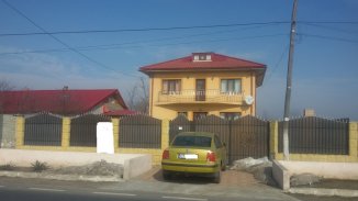 vanzare vila de la agentie imobiliara, cu 1 etaj, 4 camere, comuna Nicolae Balcescu