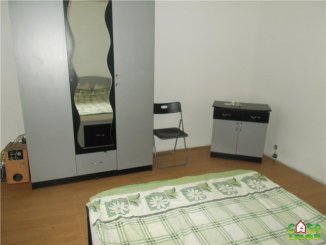  Dambovita Targoviste, zona Micro 2, apartament cu 3 camere de vanzare
