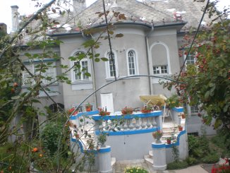 vanzare casa de la agentie imobiliara, cu 3 camere, in zona Republicii, orasul Targu Mures