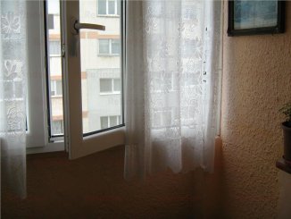 vanzare apartament decomandat, zona Mihai Bravu, orasul Ploiesti, suprafata utila 57 mp