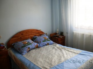 vanzare apartament decomandat, zona Satu Nou, orasul Azuga, suprafata utila 70 mp