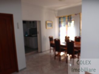 vanzare apartament decomandat, zona Cumpatu, orasul Sinaia, suprafata utila 150 mp