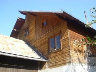 Casa de vanzare cu 4 camere, in zona Satu Nou, Azuga Prahova