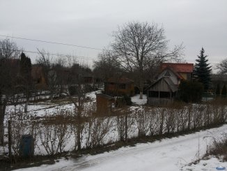 agentie imobiliara vand teren intravilan in suprafata de 790 metri patrati, amplasat in zona Bercu Rosu, orasul Satu Mare