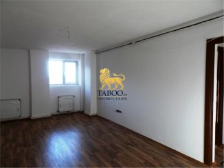 vanzare apartament decomandat, zona Strand, orasul Sibiu, suprafata utila 59 mp