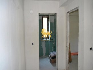 vanzare apartament cu 2 camere, semidecomandat, in zona Orasul de Jos, orasul Sibiu