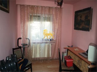 vanzare apartament cu 2 camere, decomandat, in zona Turnisor, orasul Sibiu