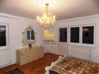 inchiriere apartament cu 2 camere, decomandat, in zona Strand, orasul Sibiu