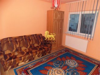 inchiriere apartament cu 2 camere, decomandat, in zona Vasile Aaron, orasul Sibiu