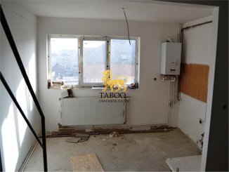 agentie imobiliara vand apartament semidecomandat, in zona Terezian, orasul Sibiu