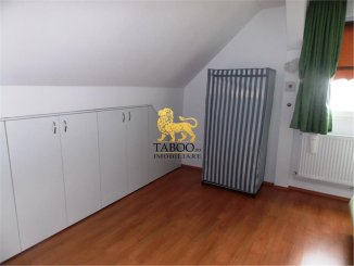 vanzare apartament cu 2 camere, semidecomandat, in zona Strand, orasul Sibiu