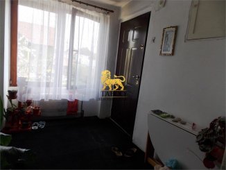 vanzare apartament semidecomandat, zona Piata Cluj, orasul Sibiu, suprafata utila 60 mp