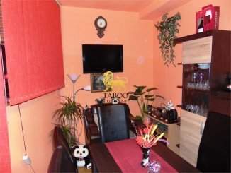 vanzare apartament cu 2 camere, semidecomandat, in zona Vasile Aaron, orasul Sibiu