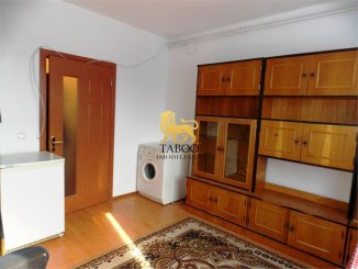 vanzare apartament cu 2 camere, decomandat, in zona Terezian, orasul Sibiu