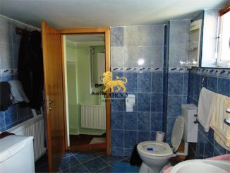 vanzare apartament cu 2 camere, decomandat, in zona Lazaret, orasul Sibiu