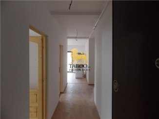vanzare apartament decomandat, orasul Sibiu, suprafata utila 73 mp