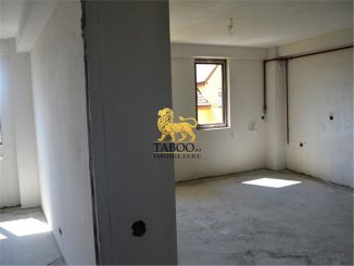 vanzare apartament semidecomandat, zona Orasul de Jos, orasul Sibiu, suprafata utila 71 mp