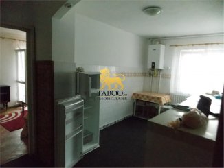 inchiriere apartament cu 3 camere, decomandat, in zona Valea Aurie, orasul Sibiu