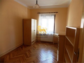 inchiriere apartament semidecomandat, zona Orasul de Jos, orasul Sibiu, suprafata utila 75 mp