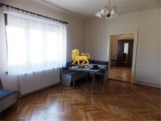 agentie imobiliara inchiriez apartament semidecomandat, in zona Orasul de Jos, orasul Sibiu