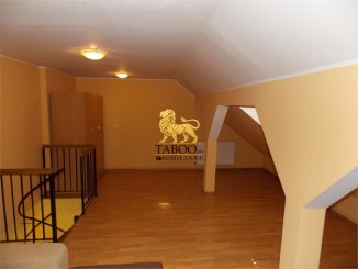 Apartament cu 3 camere de inchiriat, confort 1, zona Valea Aurie,  Sibiu