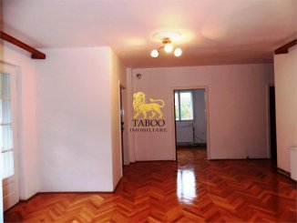 inchiriere apartament cu 3 camere, decomandat, in zona Parcul Sub Arini, orasul Sibiu