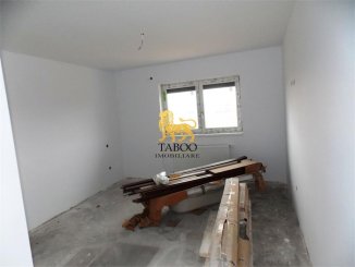 vanzare apartament decomandat, comuna Selimbar, suprafata utila 56 mp