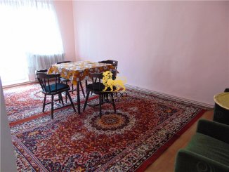 inchiriere apartament cu 3 camere, decomandat, in zona Strand, orasul Sibiu