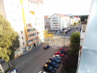 vanzare apartament decomandat, zona Valea Aurie, orasul Sibiu, suprafata utila 47 mp