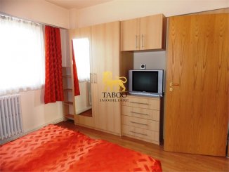 inchiriere apartament cu 3 camere, decomandat, orasul Sibiu