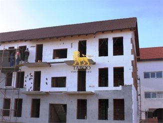 vanzare apartament decomandat, zona Calea Cisnadiei, orasul Sibiu, suprafata utila 75 mp