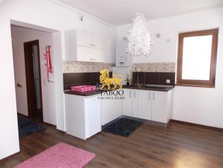 vanzare apartament cu 3 camere, decomandat, in zona Gusterita, orasul Sibiu