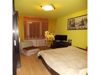 Apartament cu 3 camere de vanzare, confort 1, zona Ciresica,  Sibiu