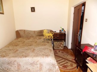 vanzare apartament cu 3 camere, decomandat, in zona Calea Dumbravii, orasul Sibiu