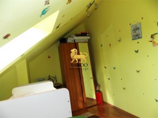 vanzare apartament decomandat, orasul Sibiu, suprafata utila 65 mp