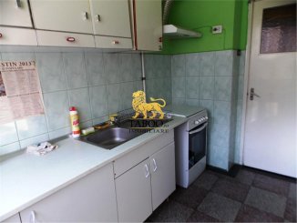 agentie imobiliara vand apartament semidecomandat, in zona Vasile Milea, orasul Sibiu